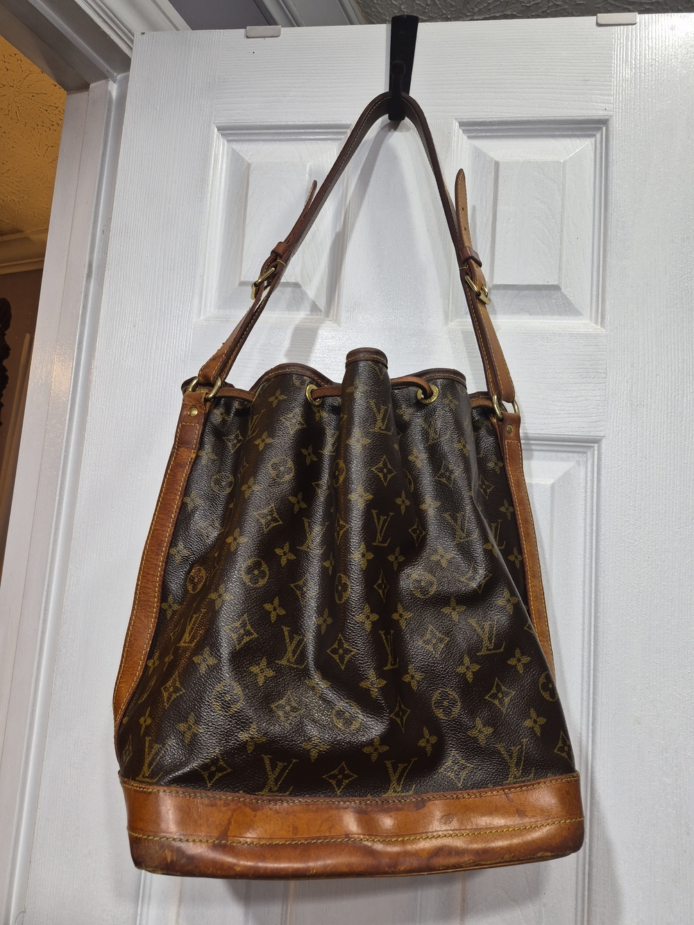 Louis Vuitton Brown Monogram Canvas Drawstring Bucket Bag - Picture 3 of 8